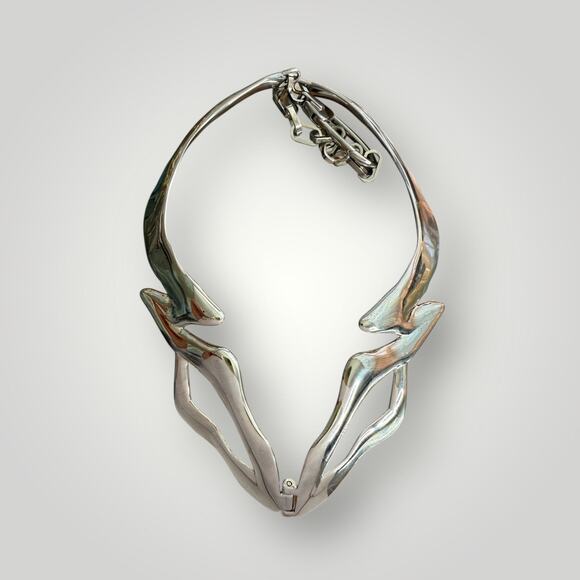 Vitaly Warp Necklace - Picture 5 of 8